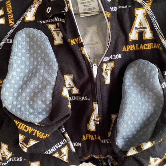 Appalachian State University Onesie Size 24Months 100% polyester Mountaineers - Picture 6 of 6